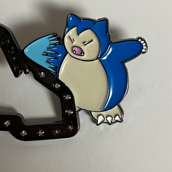 Snorlax Pokemon New Era Frame Hat Pin Pins Streetwear Hats Bag Chrome Studded - Picture 3 of 7